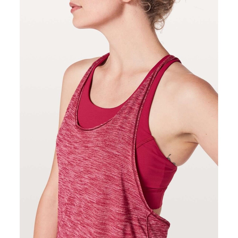 Lululemon Twist & Toil Heathered Ruby Red Sweat Wicking Sports Bra Tank Top 10